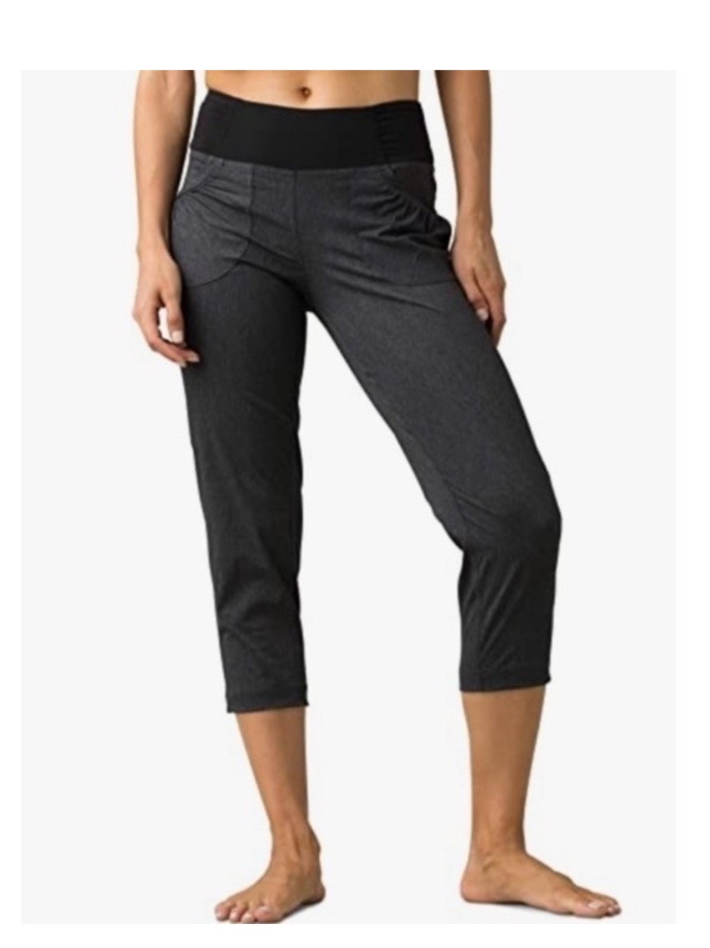 Prana Women’s Summit Capris. Black. SZ Med. Hiking. Outdoor. Gorpcore. Yoga.